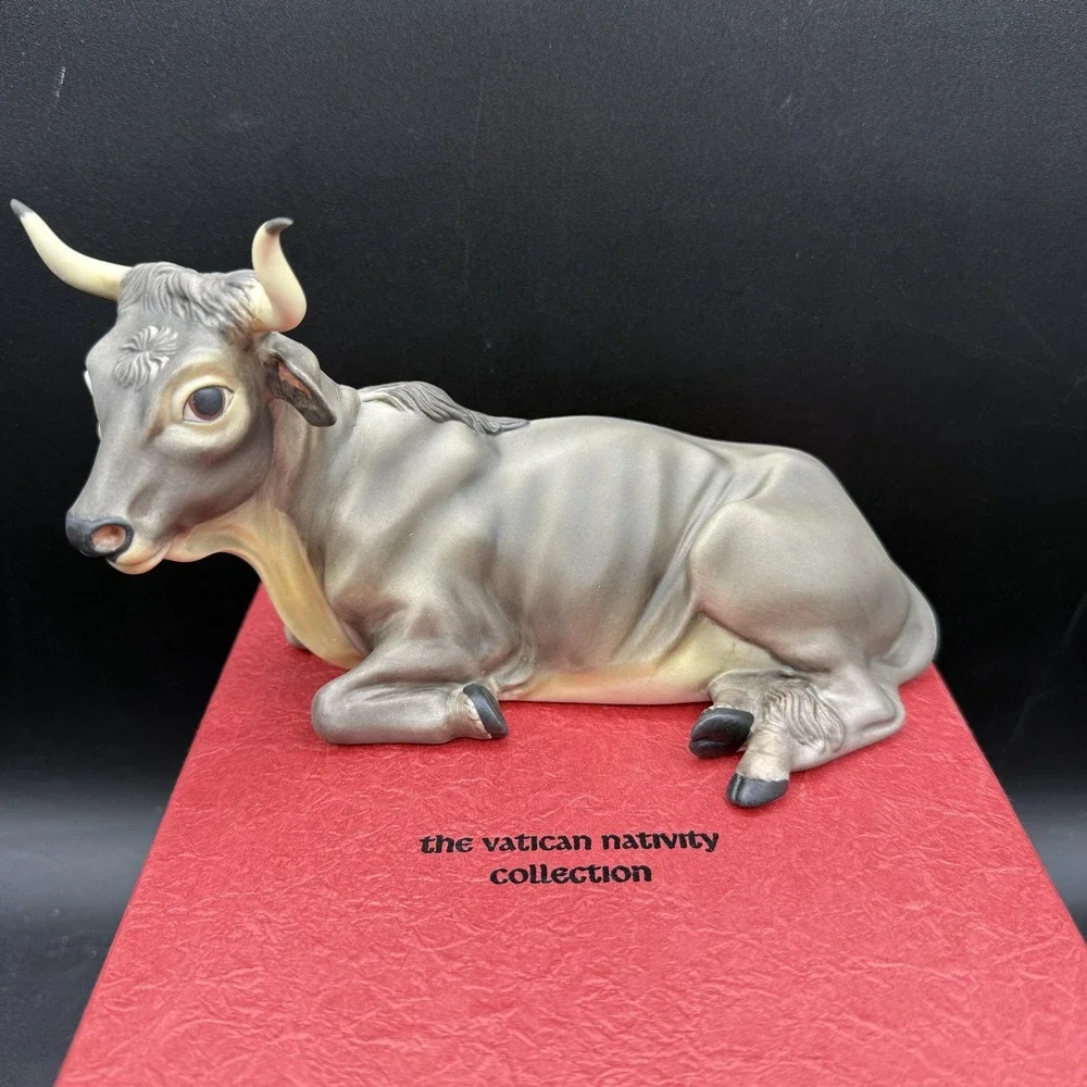 The Vatican Nativity Collection Ox Porcelain Figurine Small Hand Painted Vintage